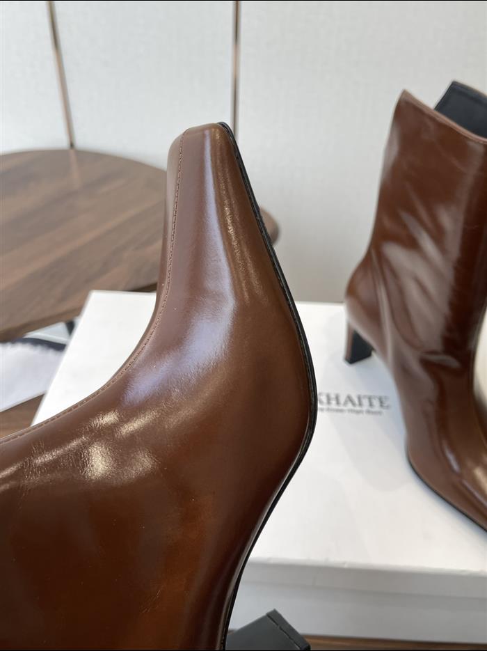 2025112817448731 390